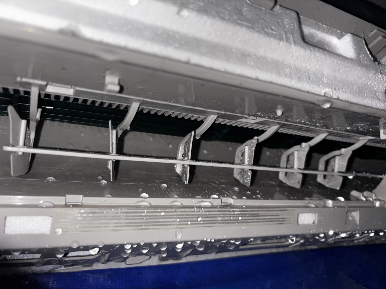 Ventilátor és légterelők – tisztítás után